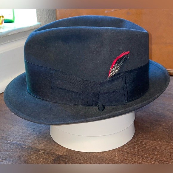 Vtg Black Felt Dobbs Fedora Sz 7 1/8 VFG - Picture 1 of 6